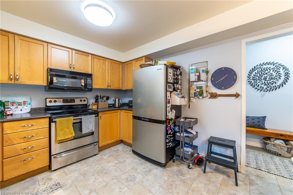 715 ANGLER Way, Waterloo, Ontario, Canada