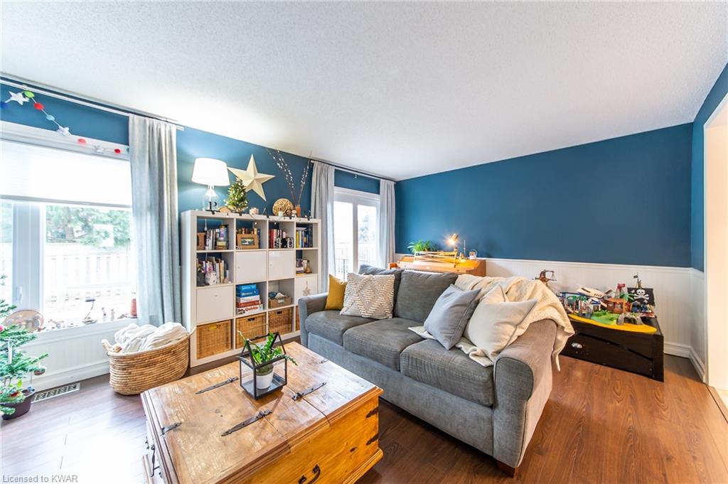 715 ANGLER Way, Waterloo, Ontario, Canada