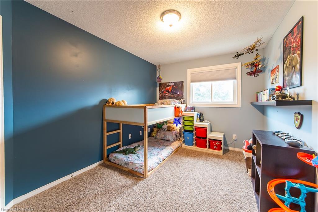715 ANGLER Way, Waterloo, Ontario, Canada