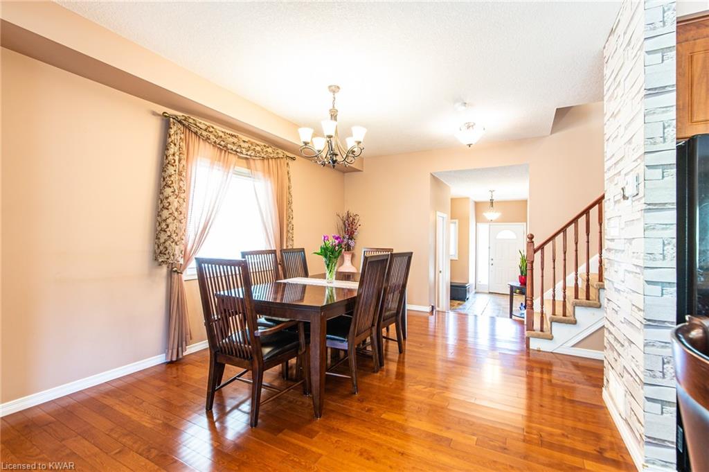690 WINTERBERRY Avenue, Waterloo, Ontario, Canada