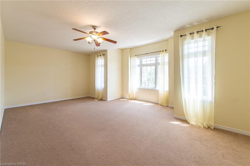 690 WINTERBERRY Avenue, Waterloo, Ontario, Canada