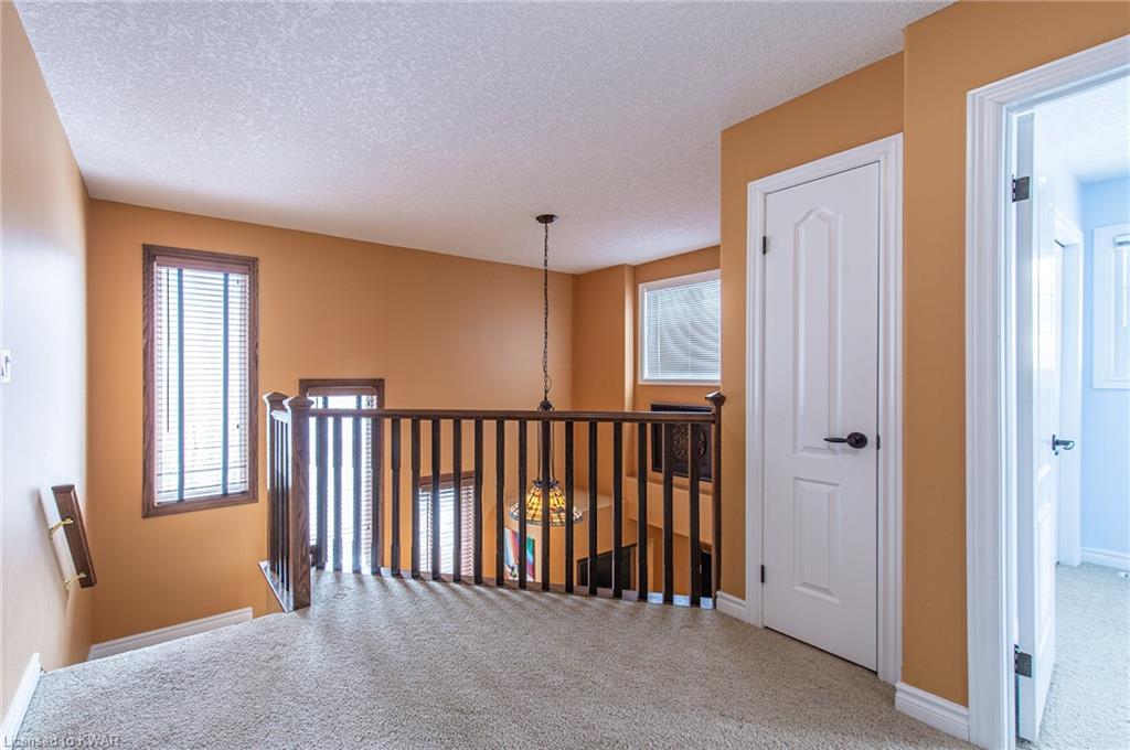 307 RED OSIER Road, Waterloo, Ontario, Canada