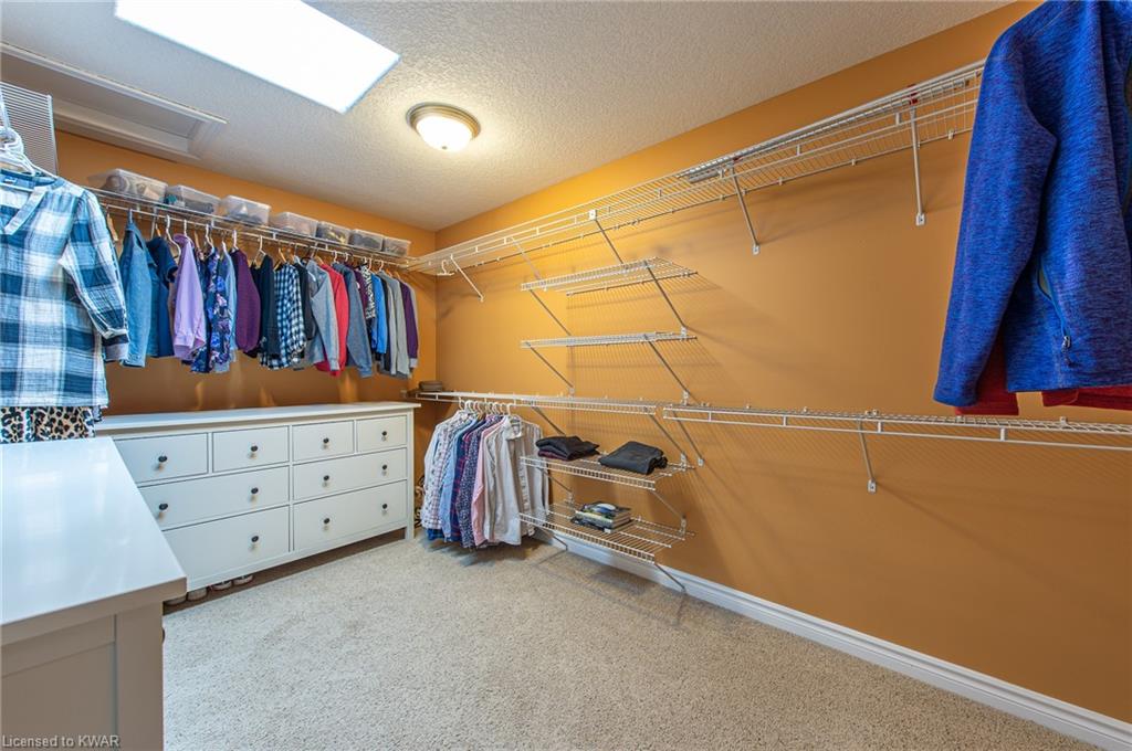 307 RED OSIER Road, Waterloo, Ontario, Canada