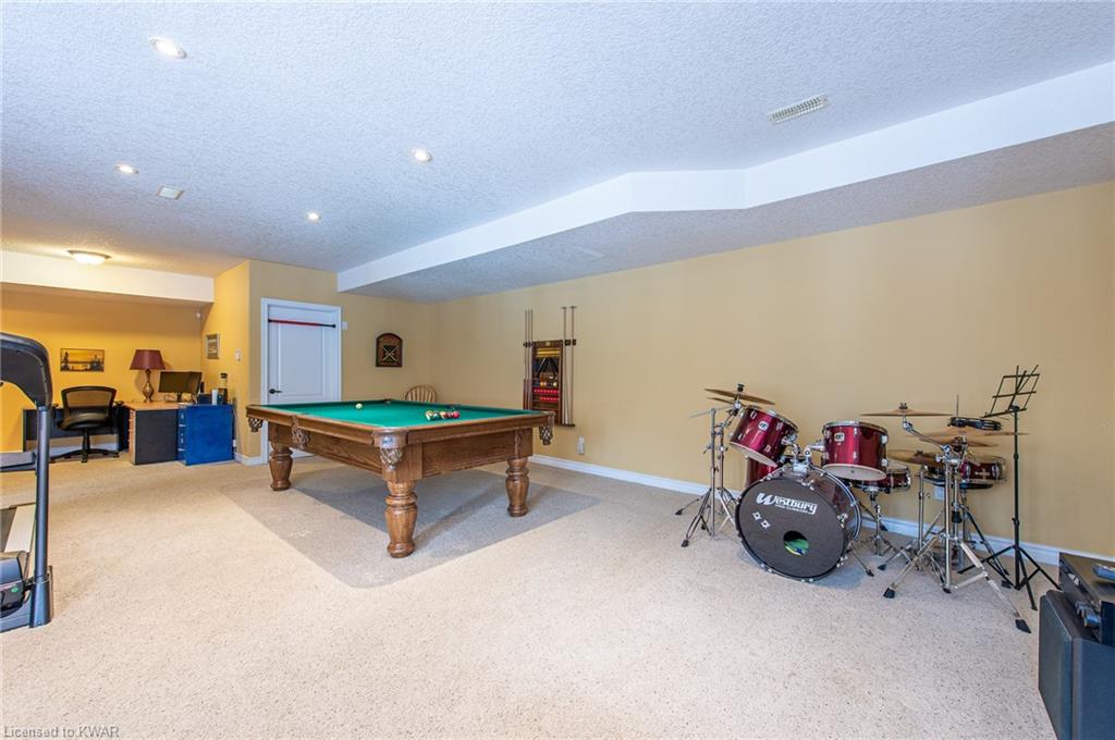 307 RED OSIER Road, Waterloo, Ontario, Canada