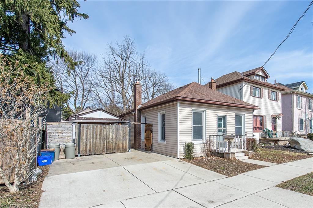 90 POLLOCK Avenue, Cambridge, Ontario, Canada