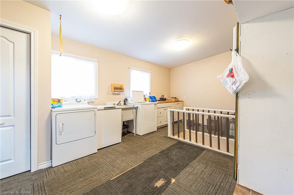 90 POLLOCK Avenue, Cambridge, Ontario, Canada