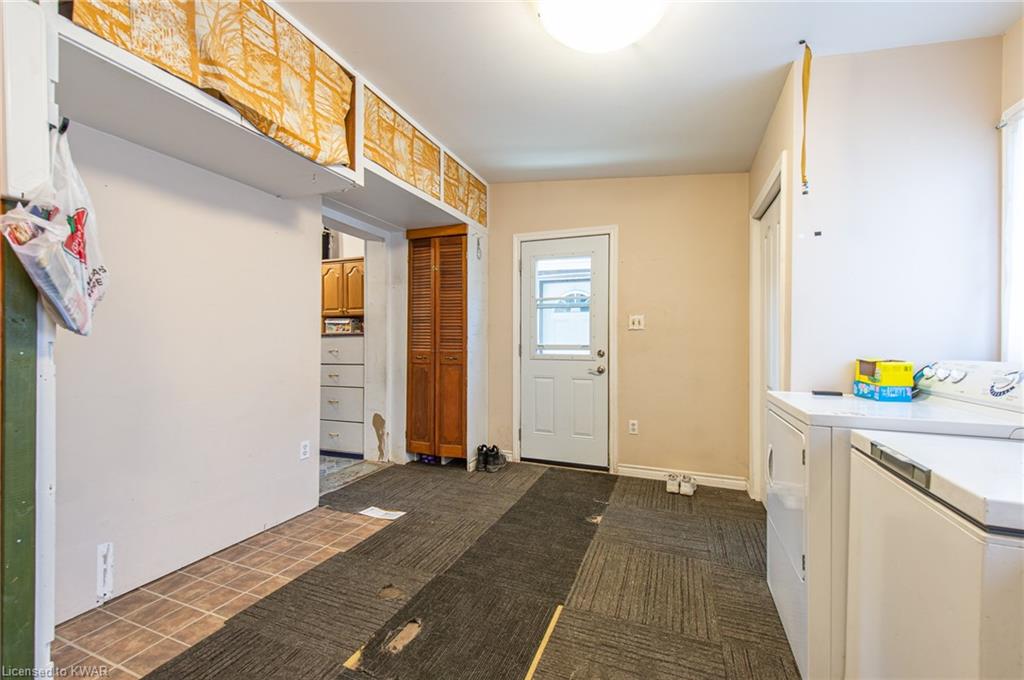 90 POLLOCK Avenue, Cambridge, Ontario, Canada