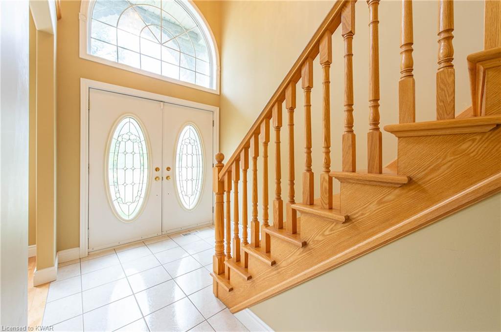 315 RED OSIER Road, Waterloo, Ontario, Canada