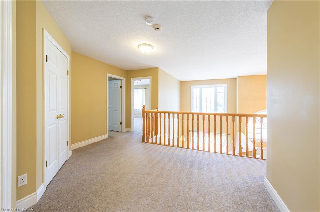 315 RED OSIER Road, Waterloo, Ontario, Canada
