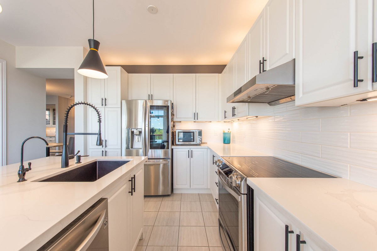 700 LINDEN Drive, Cambridge, Ontario N3H 5L5