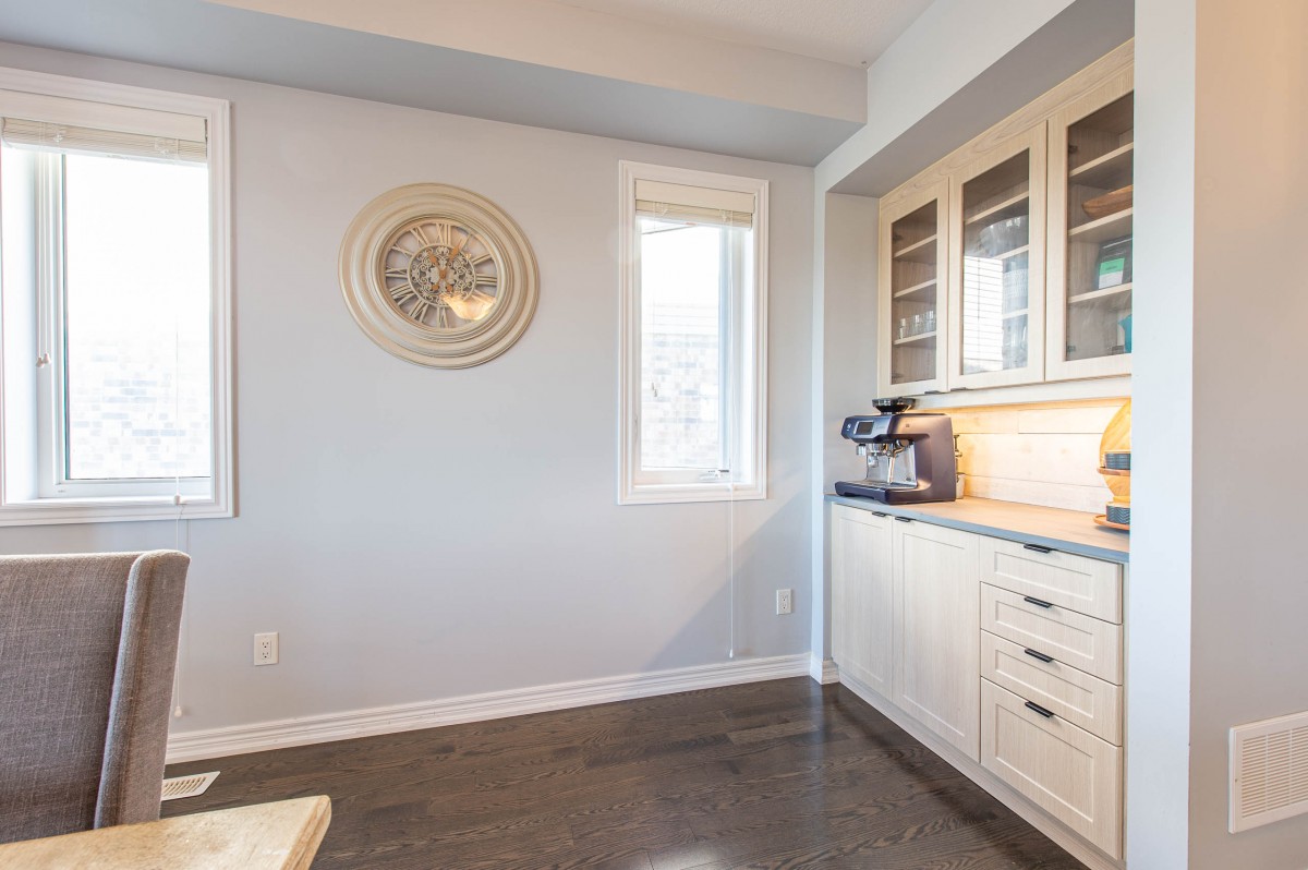 700 LINDEN Drive, Cambridge, Ontario N3H 5L5