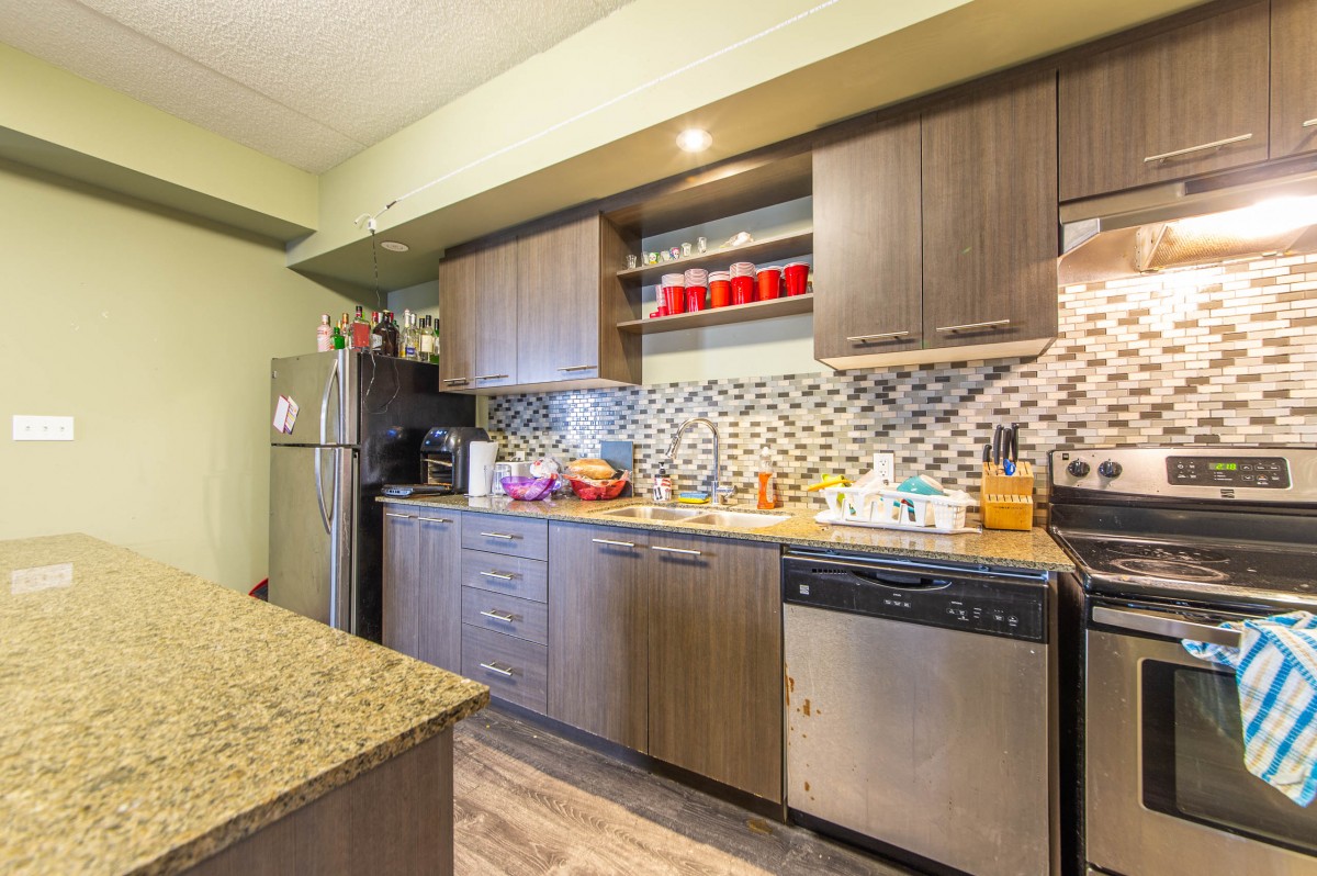 8 HICKORY Street W Unit #701, Waterloo, Ontario, Canada photo 9