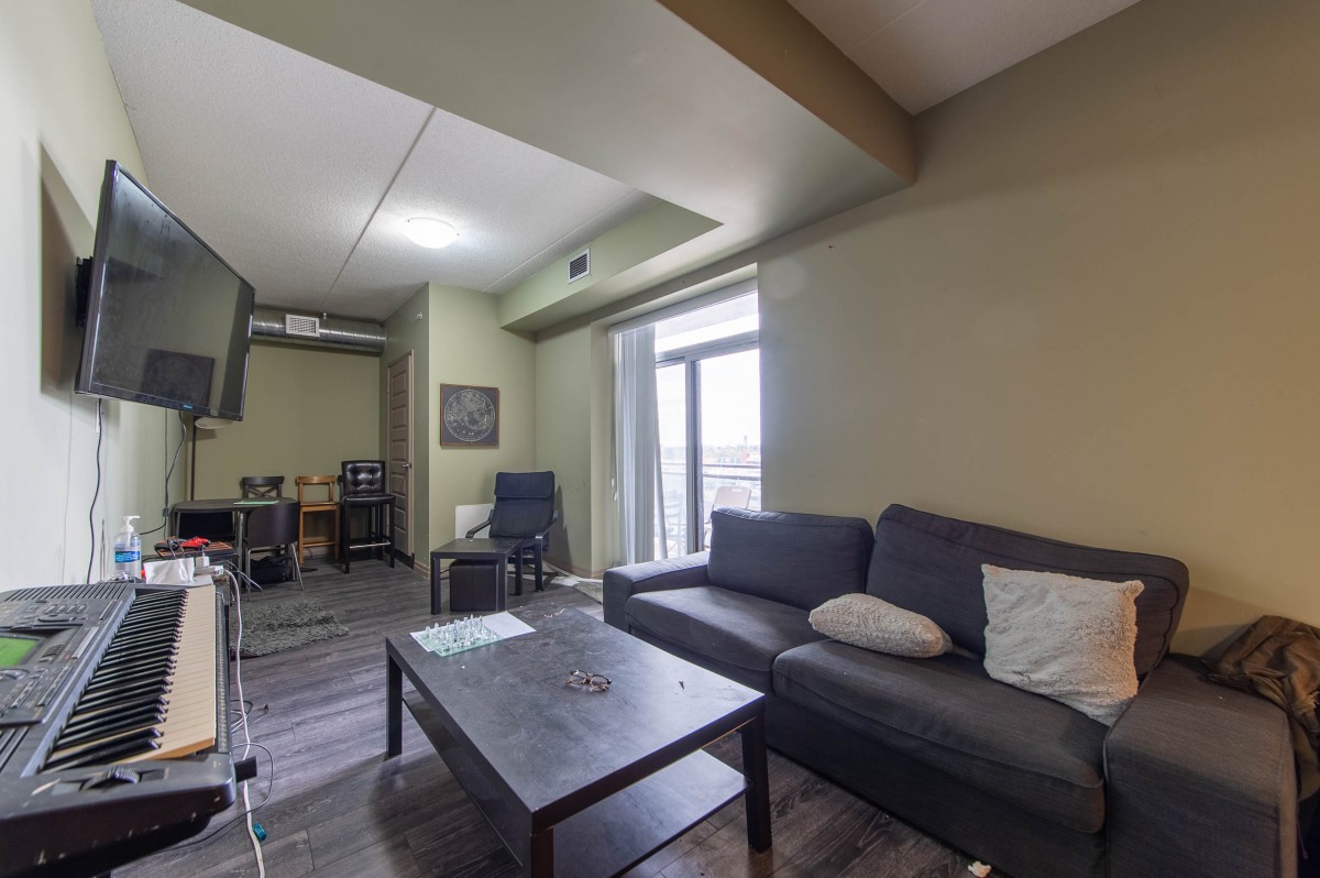 8 HICKORY Street W Unit #701, Waterloo, Ontario, Canada photo 4