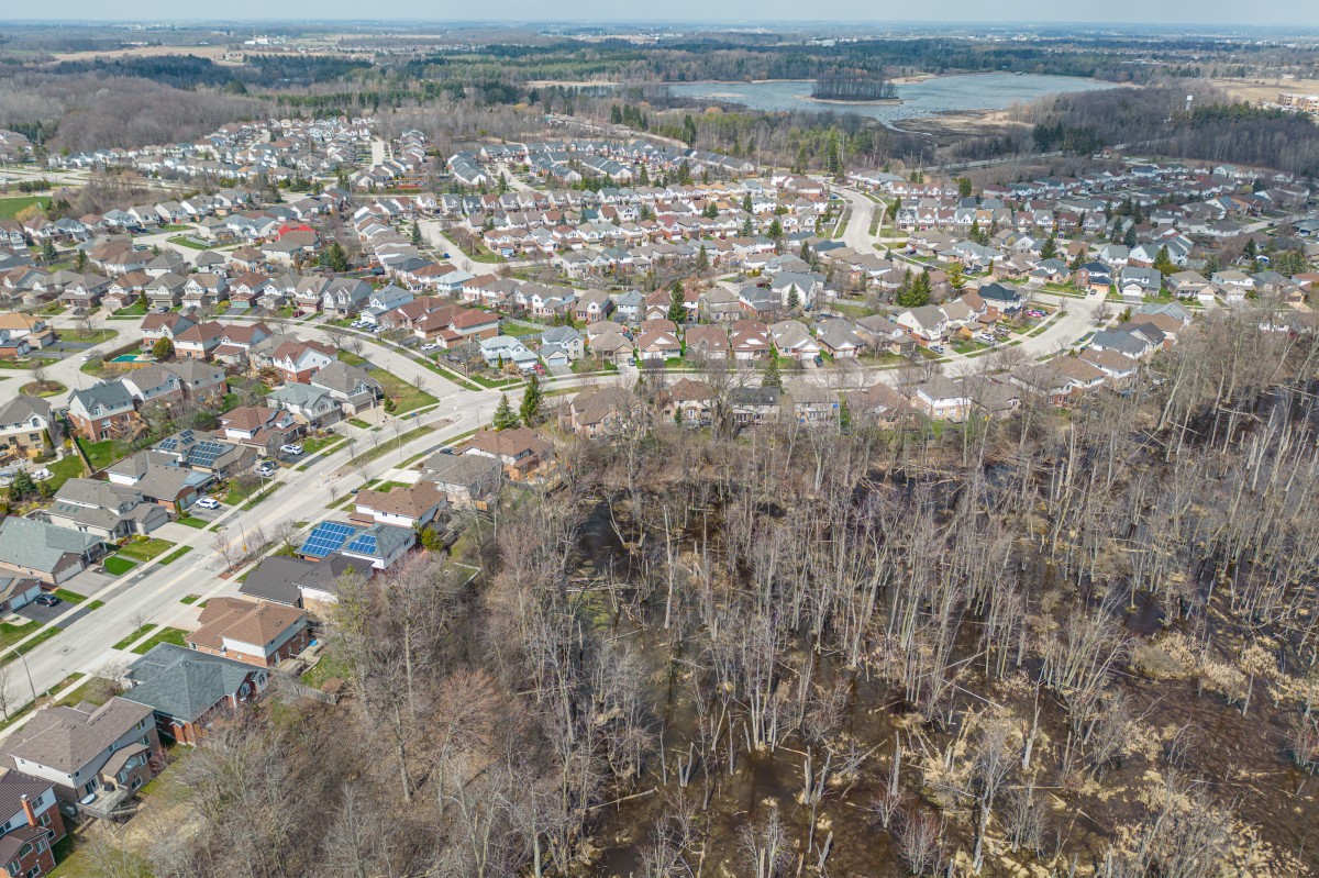 573 WILLOW WOOD Drive, Waterloo, Ontario, Canada photo 42