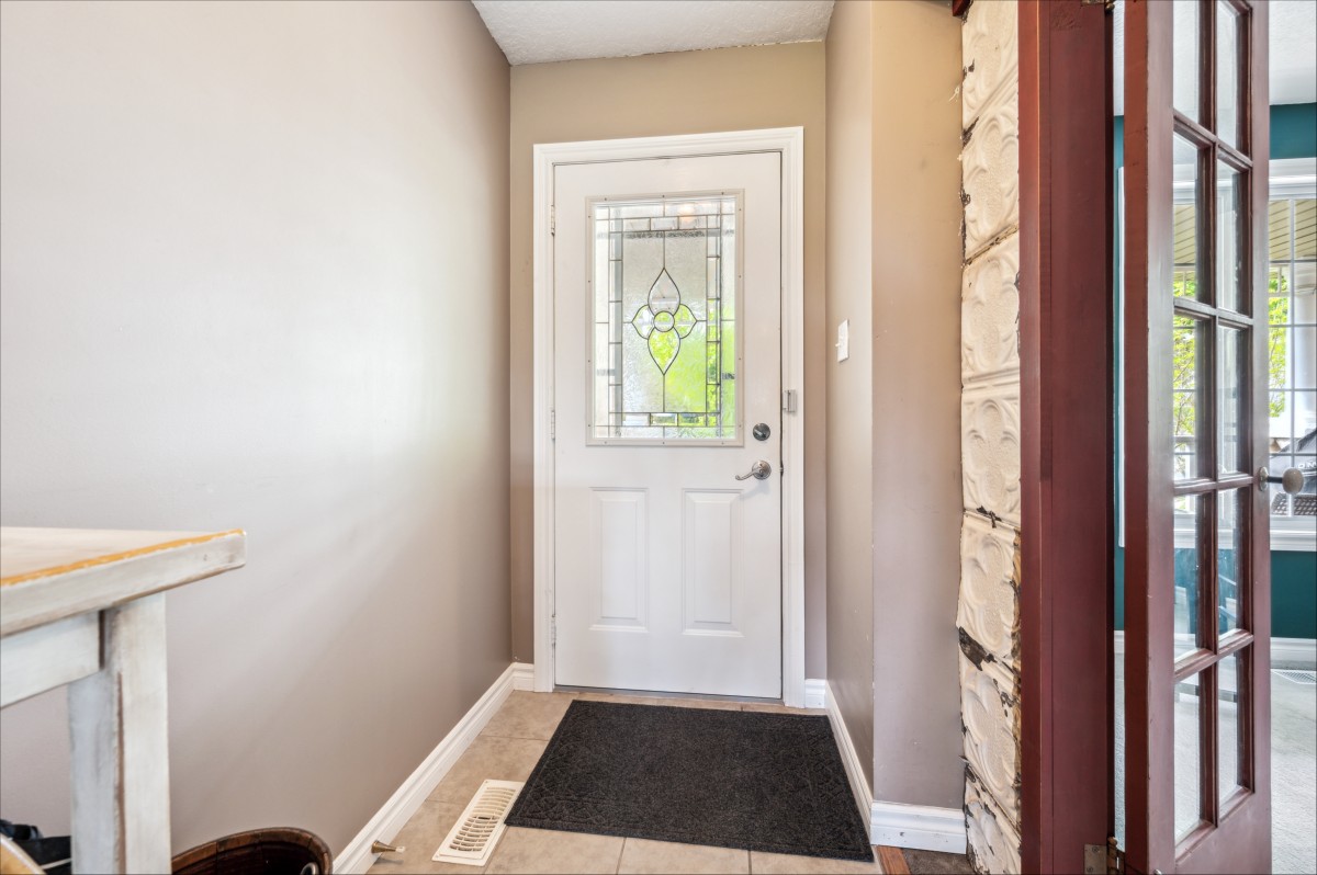 744 BUTTERNUT Avenue, Waterloo, Ontario, Canada photo 5