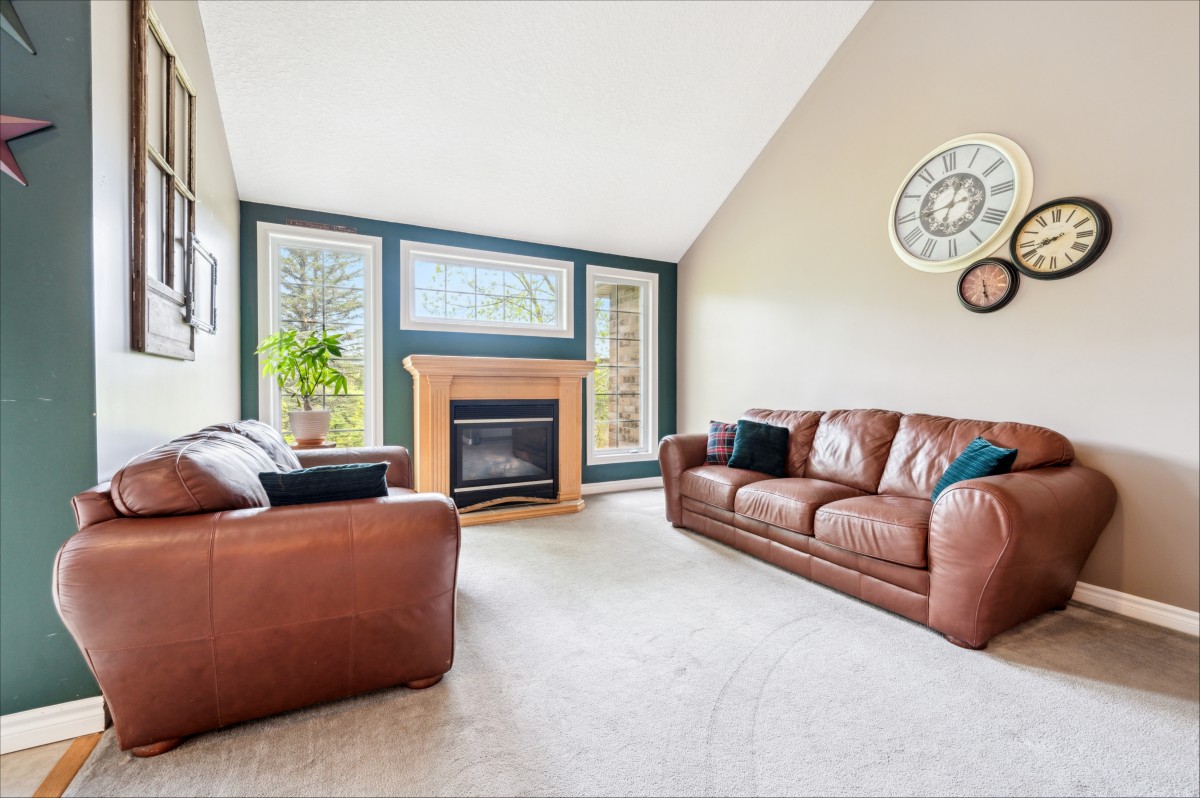 744 BUTTERNUT Avenue, Waterloo, Ontario, Canada photo 11