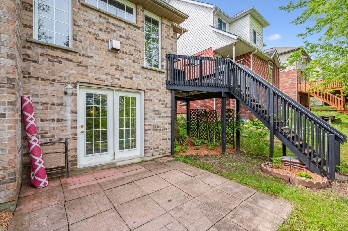 744 BUTTERNUT Avenue, Waterloo, Ontario, Canada photo 46