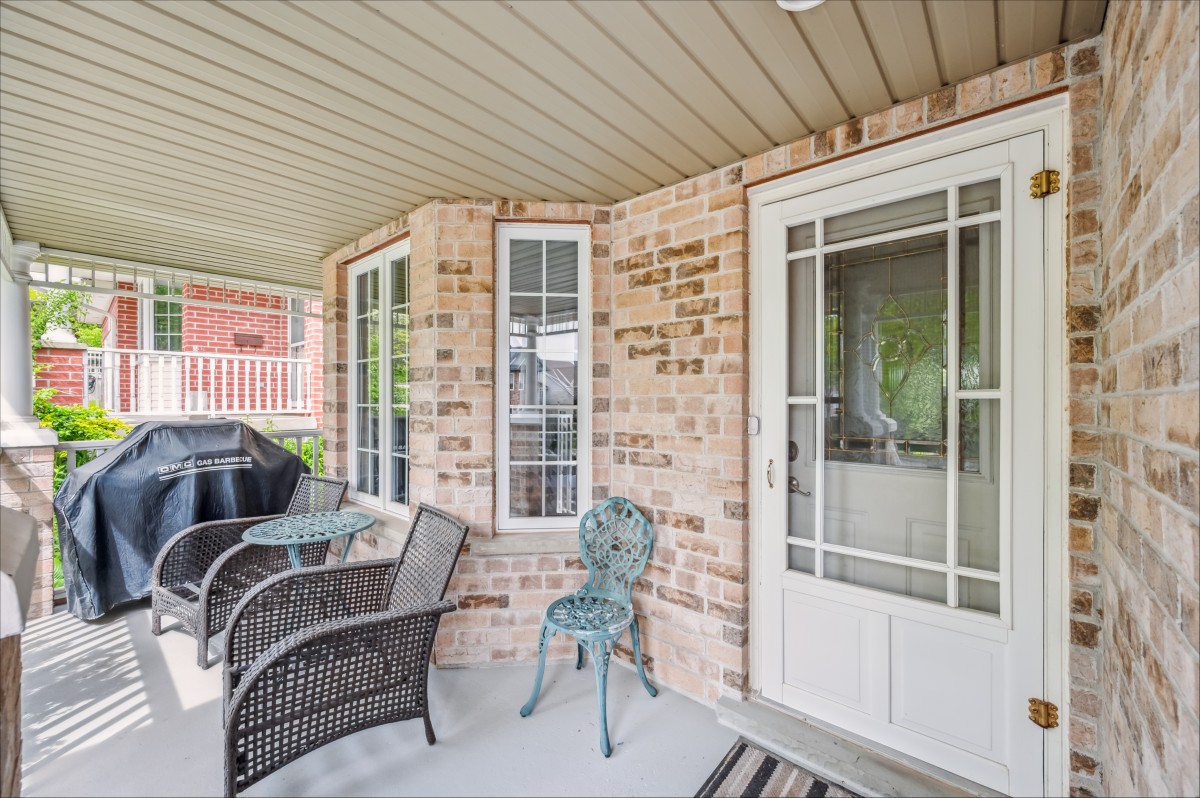 744 BUTTERNUT Avenue, Waterloo, Ontario, Canada photo 4