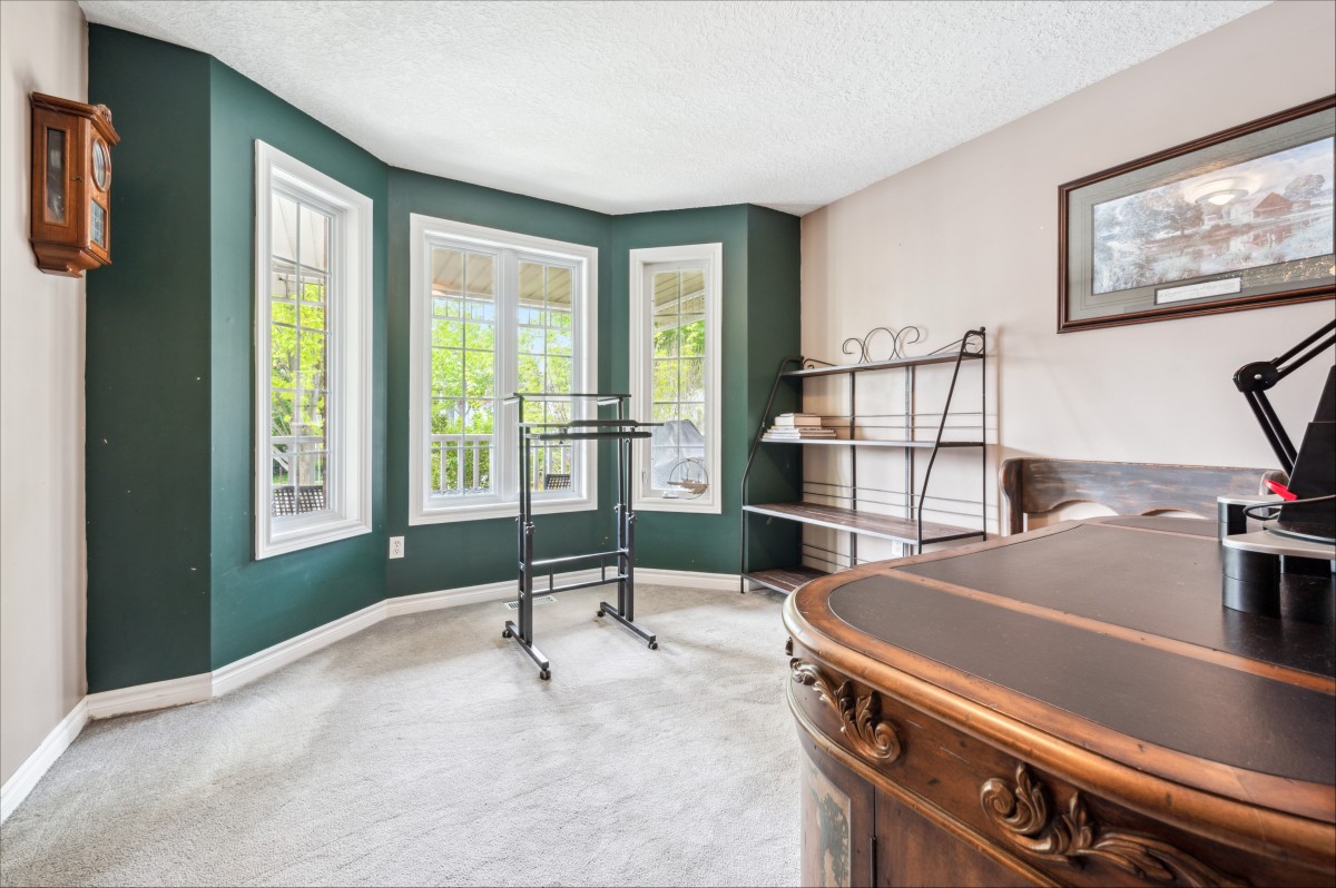 744 BUTTERNUT Avenue, Waterloo, Ontario, Canada photo 7