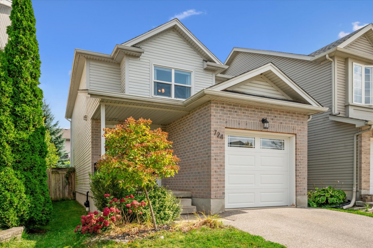 724 PARIS Boulevard, Waterloo, Ontario, Canada photo 3