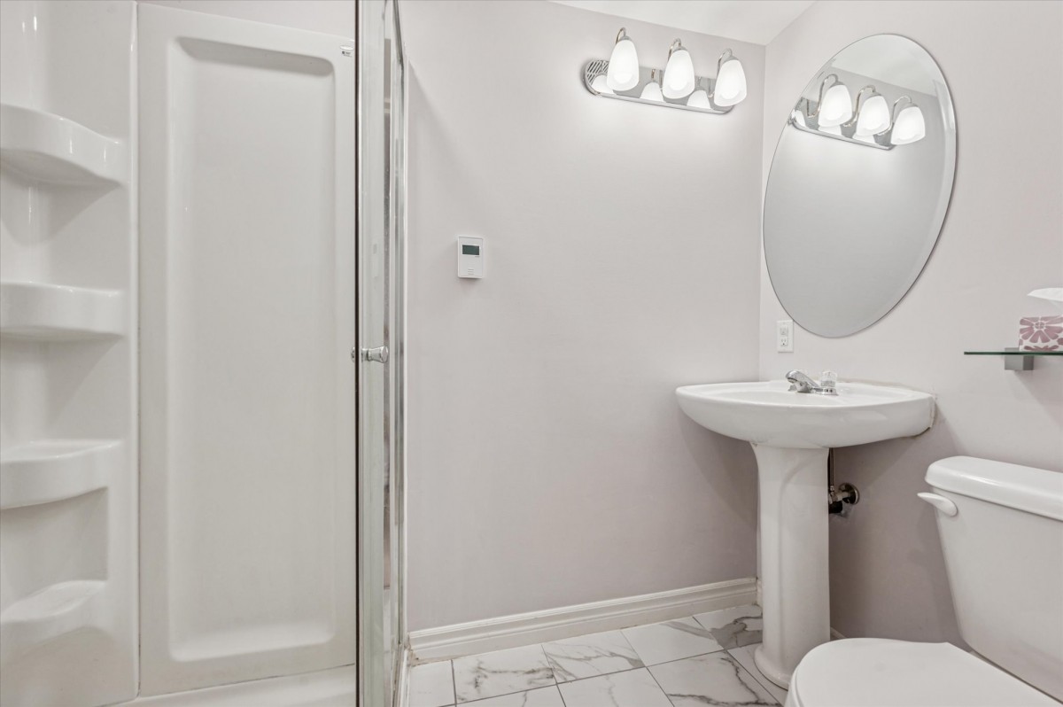 724 PARIS Boulevard, Waterloo, Ontario, Canada photo 27