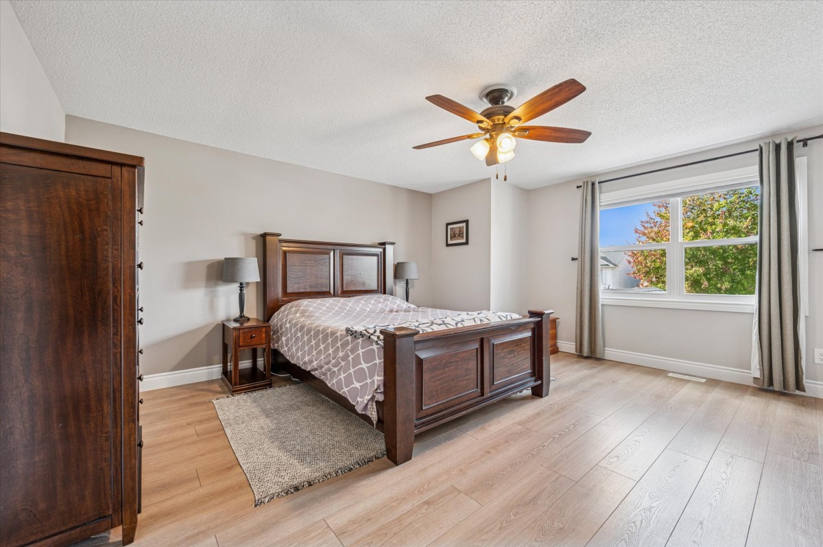 724 PARIS Boulevard, Waterloo, Ontario, Canada photo 20