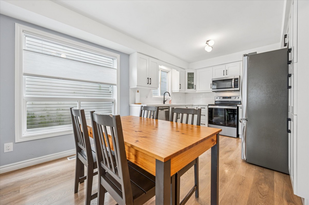 724 PARIS Boulevard, Waterloo, Ontario, Canada photo 10