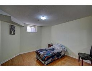 450 GATESTONE Boulevard , Waterloo, Ontario, Canada