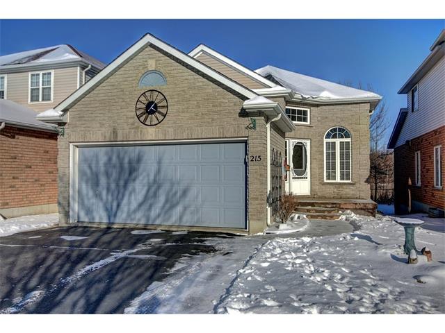 215 Pineland Court, Waterloo, Ontario, Canada