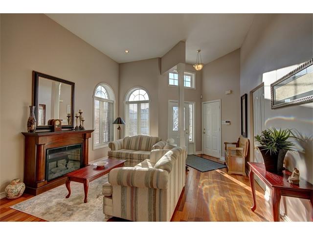 215 Pineland Court, Waterloo, Ontario, Canada