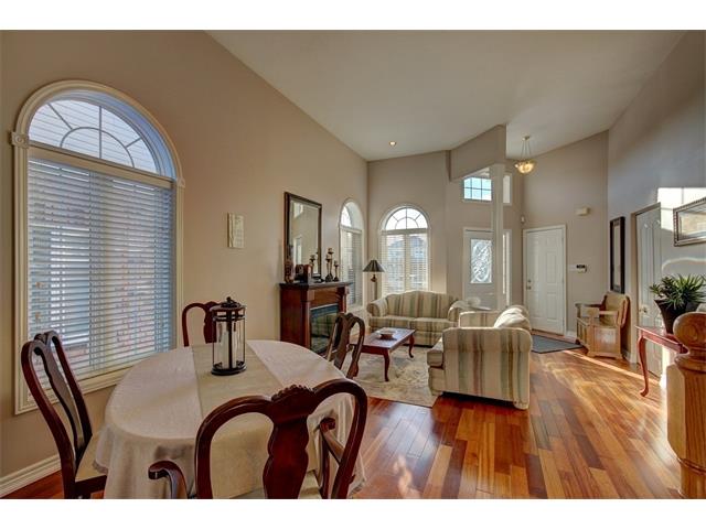 215 Pineland Court, Waterloo, Ontario, Canada