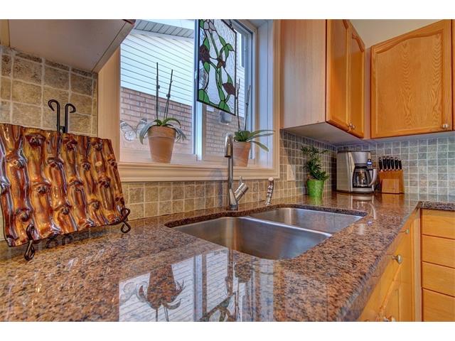 215 Pineland Court, Waterloo, Ontario, Canada