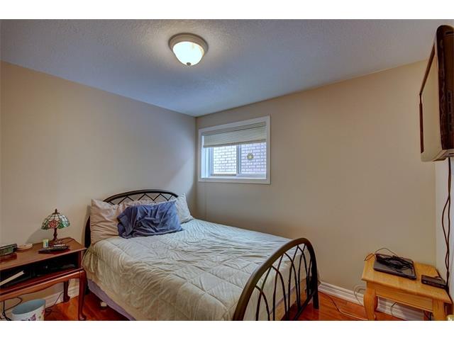 215 Pineland Court, Waterloo, Ontario, Canada