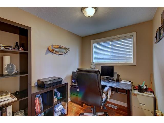 215 Pineland Court, Waterloo, Ontario, Canada