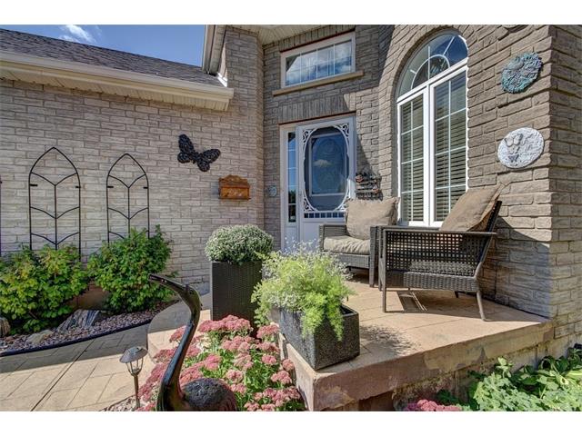 215 Pineland Court, Waterloo, Ontario, Canada
