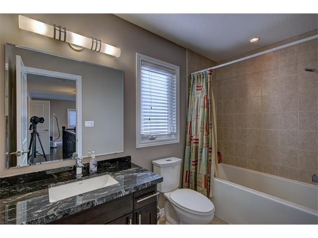 315 Countrystone Crescent, Kitchener, Ontario, Canada
