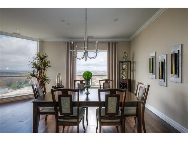 1002 223 Erb Street W, Waterloo, Ontario, Canada
