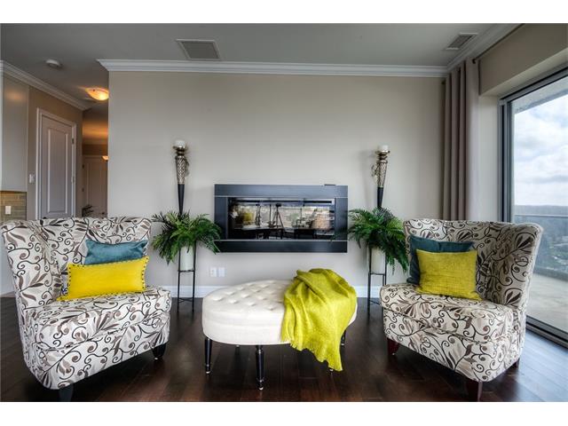 1002 223 Erb Street W, Waterloo, Ontario, Canada