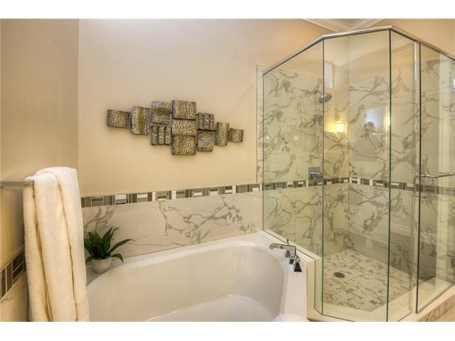 1002 223 Erb Street W, Waterloo, Ontario, Canada