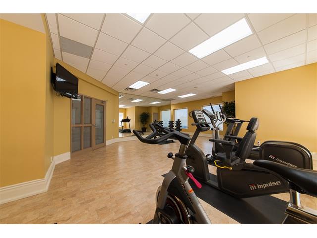 407 223 Erb Street W, Waterloo, Ontario, Canada