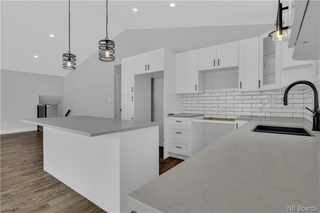 80 Corduroy Road, Quispamsis, New Brunswick, Canada