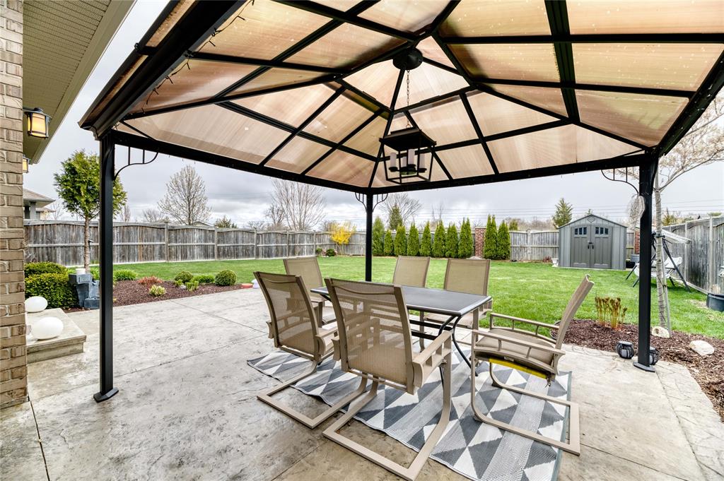 2977 MARYS LANE, Sarnia Ontario, Canada