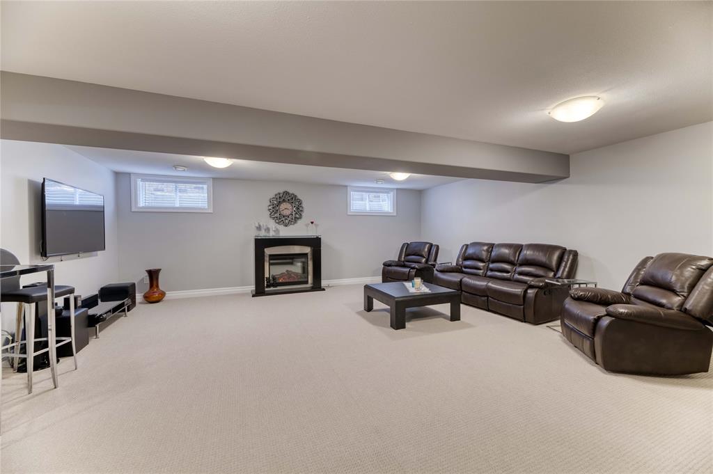 2977 MARYS LANE, Sarnia Ontario, Canada