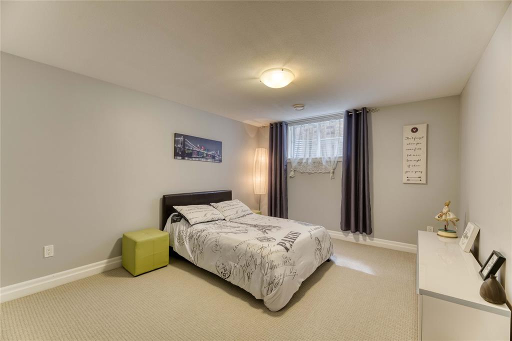 2977 MARYS LANE, Sarnia Ontario, Canada