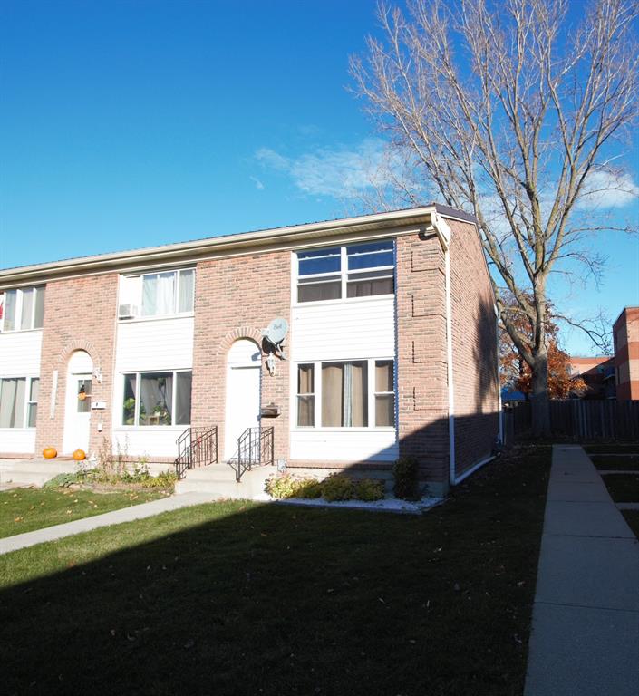 881 CARLETON Place Unit# 6, Sarnia, Ontario, Canada