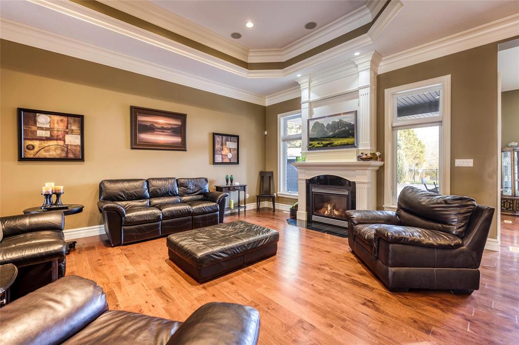 1726 MODELAND Road, Sarnia, Ontario, Canada