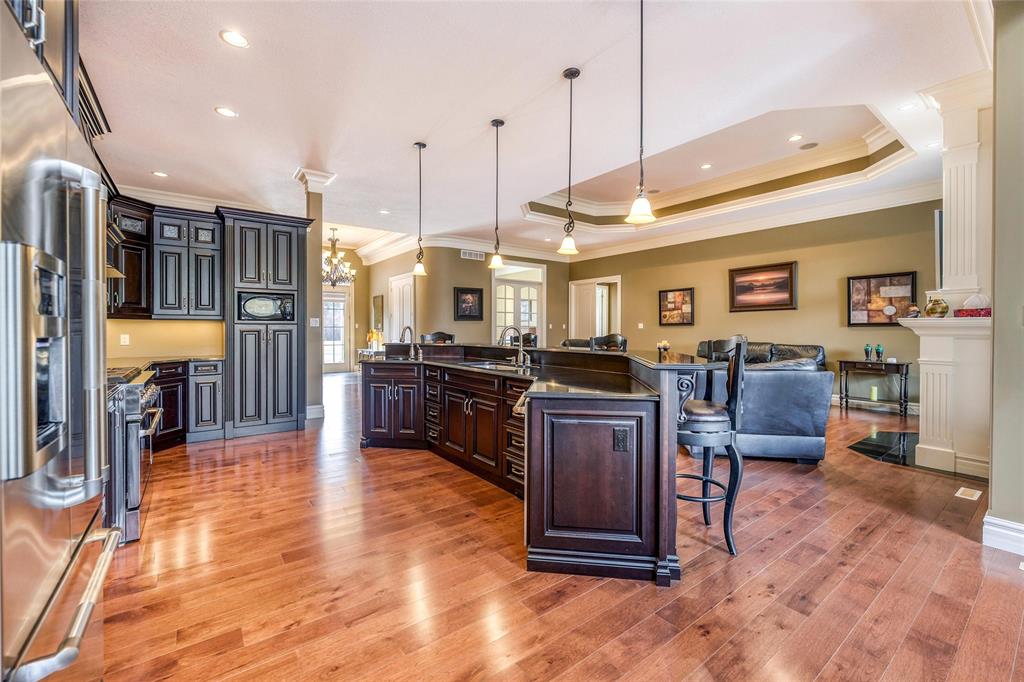 1726 MODELAND Road, Sarnia, Ontario, Canada