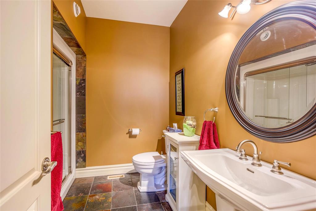 1726 MODELAND Road, Sarnia, Ontario, Canada