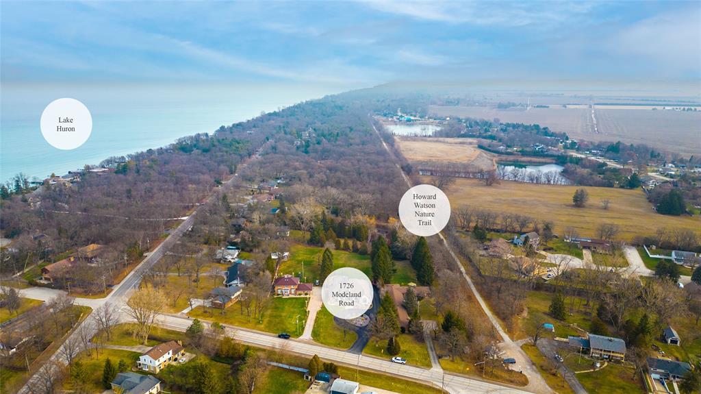 1726 MODELAND Road, Sarnia, Ontario, Canada