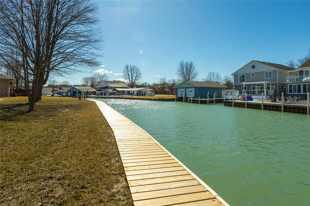 LOT 96 & 97 CRESCENT Drive, Port Lambton, Ontario, Canada